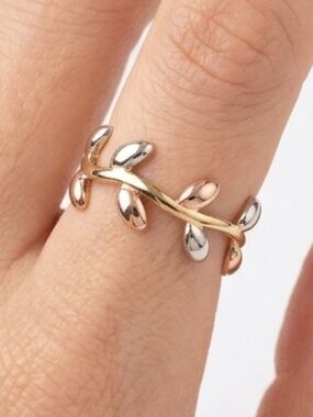 Gold Filled Tri-Tone Leaf Vine Ring NEW with Box Size 4.5